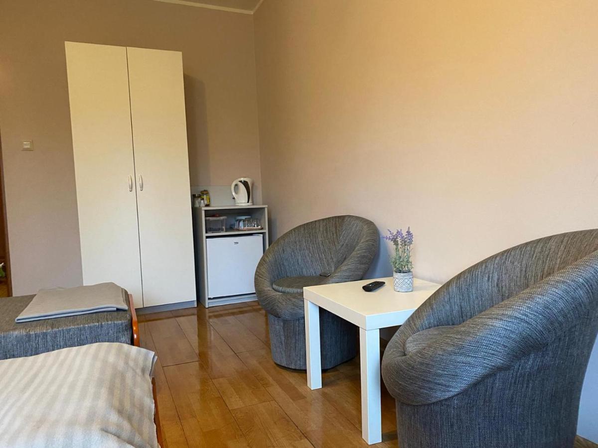 Pod Lipami Hostel Kolczyglowy Εξωτερικό φωτογραφία