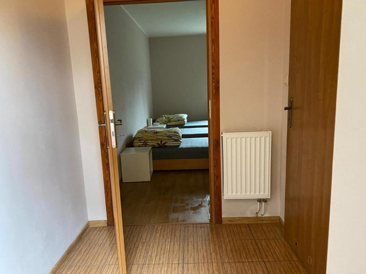 Pod Lipami Hostel Kolczyglowy Εξωτερικό φωτογραφία